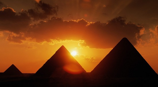 puesta-de-sol-piramides-de-egipto-6814